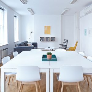 SIMPLE DRAWING ROOM
