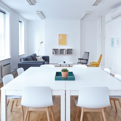 SIMPLE DRAWING ROOM